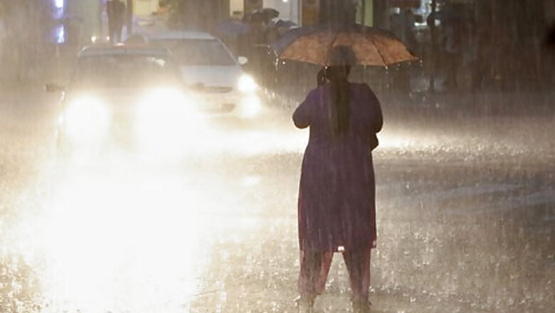 Showers bring respite from heat in Uttar Pradesh