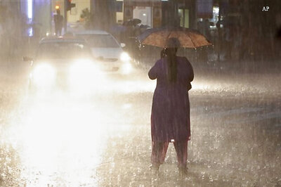 Showers bring respite from heat in Uttar Pradesh