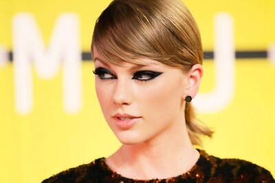 Taylor Swift Says DJ Subjected Her to Long, Horrifying Grope