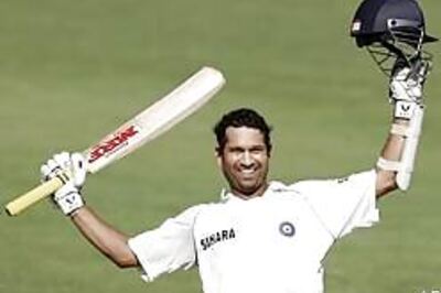 Sportstars, industry czars get top honours