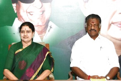 It's Panneerselvam Vs Sasikala. Here's What Happens Now