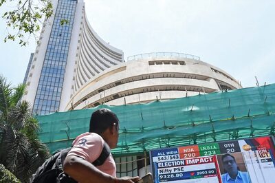 Stock Market Updates: Sensex Rises 100 Points, Nifty Below 25,000; Bajaj Auto Tanks 8%