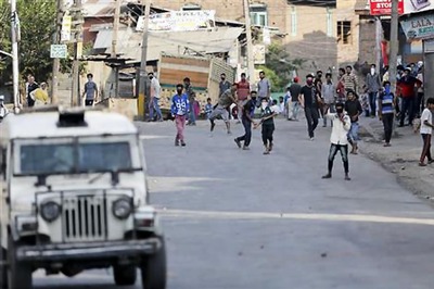 US Expresses Concern Over Violence in Kashmir