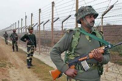 Heavy firing at Indo-Pak border; no casualty so far