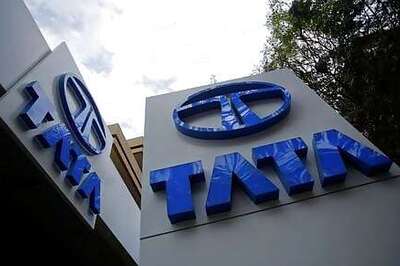Tata Motors Says It Will Significantly Reduce $6.4 Billion Debt Over Three Years