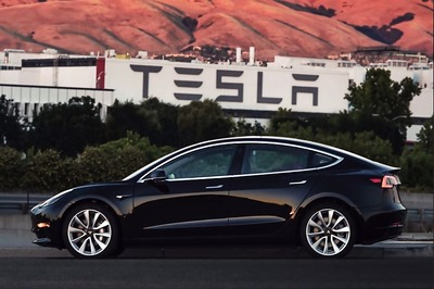 Tesla Eyes Mainstream Ride With Model 3