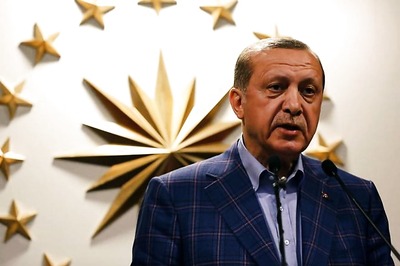 Turkey Opposition Chief Challenges Erdogan With 'Justice' Congress