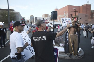 US Election 2020: Trump Casts Doubt, Tensions Mount at Vote Sites as Protesters Decry Biden's Lead