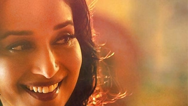 Dedh Ishqiya: Felt shy working with Nasseruddin Shah, says Madhuri
