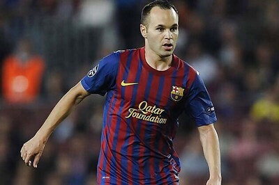 Iniesta, Messi lead Barcelona to 6-1 win over Getafe