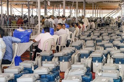 Maharashtra Army Man Demands Rs 2.5 Cr from Uddhav's Leader for 'Hacking EVMs'