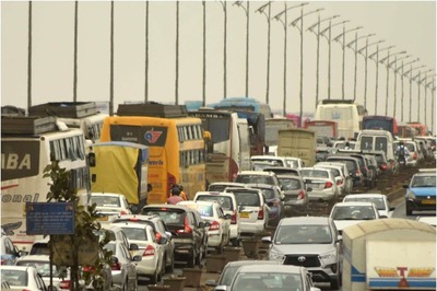 Maharashtra Bhushan Award: Heavy Vehicles Banned on Key Highways Connecting Mumbai on April 15-16