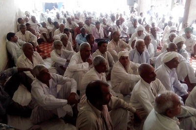 Farmers Attack Sugar Factories in Maharashtra Over Payment Delay