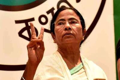 Mamata in Delhi Today For Sharad Pawar’s Dinner, Likely to Meet Sonia Gandhi