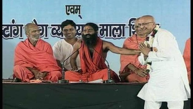 Fasts in many states in Ramdev's support