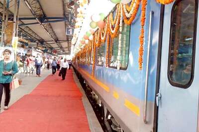 Gatimaan Express sets pace in ticket booking