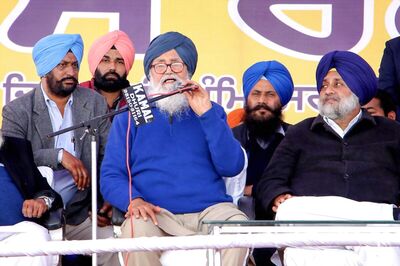 Badals Caught Between Devil & Deep Sea, Says Amarinder; BJP Ready to Contest 'All 117 Seats' in 2022 Polls