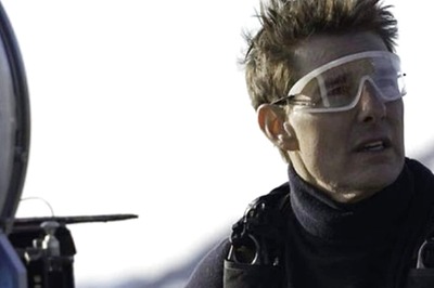 Tom Cruise Shows Off Latest Daredevil Stunt on Mission: Impossible 7 Sets
