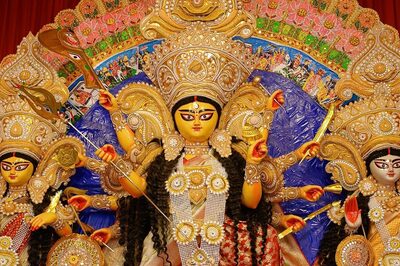 Aaj Ka Panchang, October 11, 2024: Durga Ashtami Tithi, Vrat, and Shubh, Ashubh Muhurat
