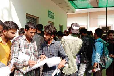 As JEE Main Dates Changed, NEET 2021 Aspirants Demand Postponement till October