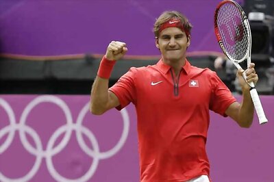 Federer eyes both singles and doubles medals