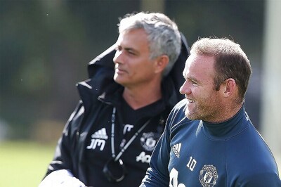 Jose Mourinho Offers Hope to Dropped Wayne Rooney