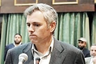 Omar flays Aiyar, says mocking Modi won't help in Lok Sabha polls