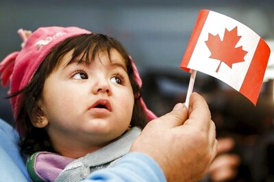 Canada Sets 2017 Immigration Target at 300,000 People