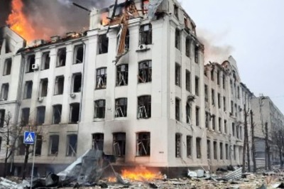 Russia Says it has Controls Over Ukraine's Kherson, Biden Closes U.S. Airspace