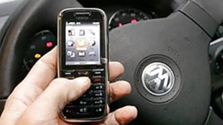 Mobile users to blame for clogged traffic: Study