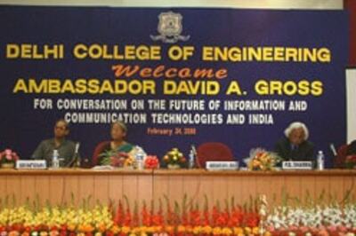 ISRO to link Delhi's engineering colleges
