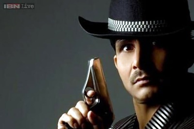 Kamal R Khan gets into a Twitter war with Kapil Sharma; calls him a mouse, threatens to slap