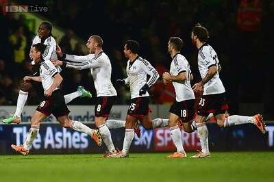 Tottenham held 1-1 by West Brom; Fulham beat Norwich 2-1