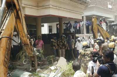 Keyboard Warriors: As Bulldozers Roll in Prayagraj, Missing Oppn Wages Virtual War Against UP Govt