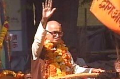 I studied in a missionary school, am secular: Advani