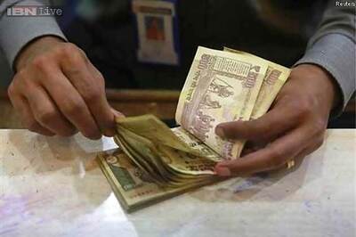 Rupee could touch 70 per $ in a month: Deutsche