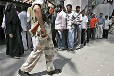 First phase polling ends, low turnout in Bangalore