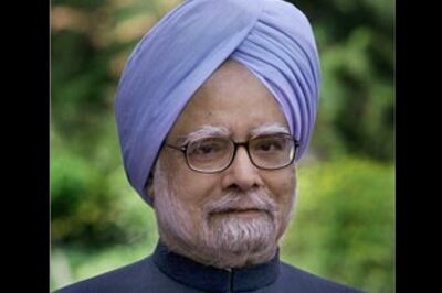 Left has a history of being wrong: Manmohan