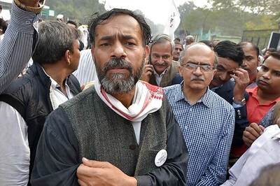 Swaraj Abhiyan accuses AAP of tearing down its posters