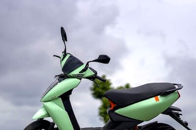 In Pic: Jaipur Man Buys Ather 450 Electric Scooter with Rs 10 Coins