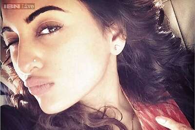 Snapshot: Sonakshi Sinha shows her 'tevar' as she pouts and poses for a selfie