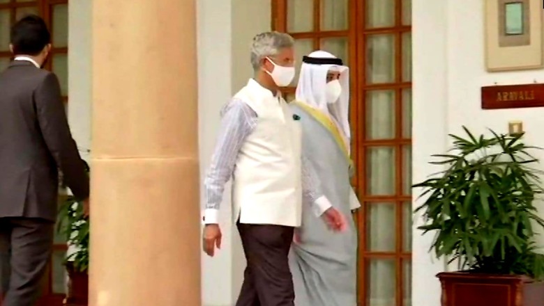 Expat Quota Bill Will Target Only Those Living Illegally in Kuwait, Says Foreign Minister Amid Concerns