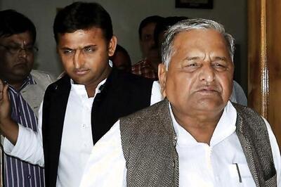 Under fire Mulayam Singh, Akhilesh Yadav meet Muzaffarnagar riot victims
