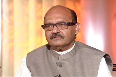 Amar Singh Meets Yogi Adityanath, Triggers Speculation of Joining BJP