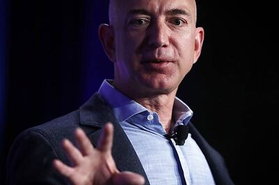 Jeff Bezos Sells a Whopping 9,00,000 Amazon Shares Worth $1.8 Billion