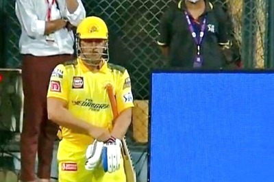 IPL 2023: MS Dhoni Greeted With Deafening Roar, CSK Skipper's Entry Sees Crowd Go Berserk - Watch