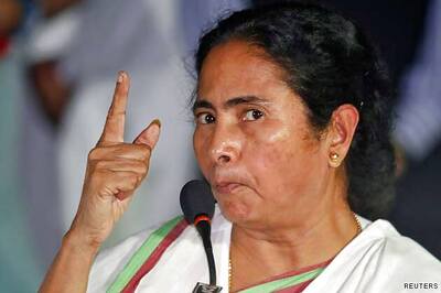 West Bengal: Mamata blames crib deaths on Bihar patients