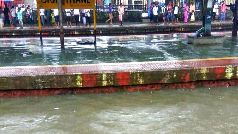 High Tide-Heavy Rain Combo Spells Trouble For Mumbai Shores