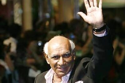 Yash Chopra to direct another romantic movie