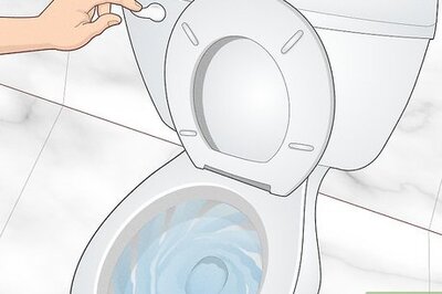 How to Prevent Toilet Bowl Stains